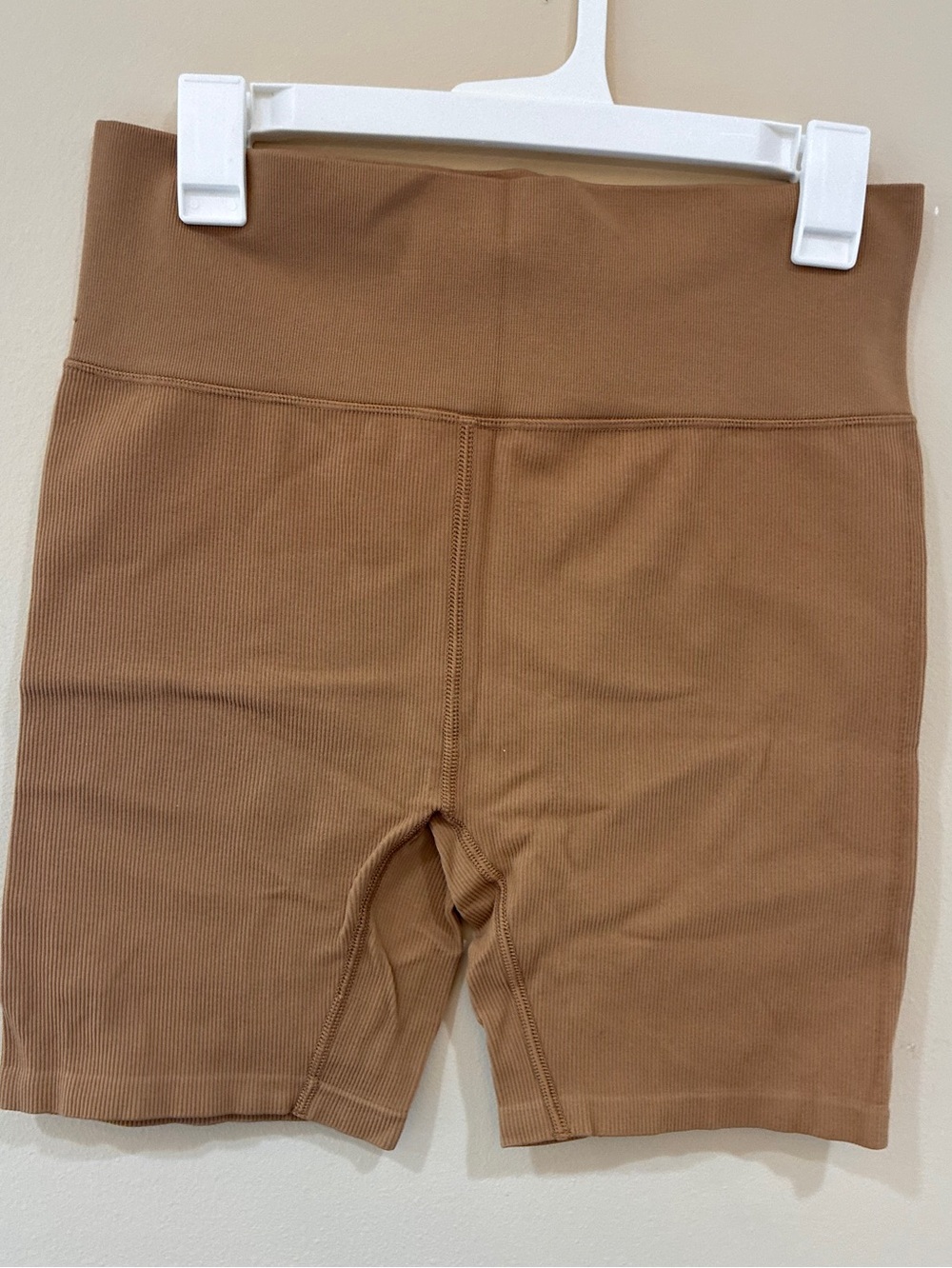 DSG Ribbed Scoop Neck Athletic Tank Top set- Camel - Picture 4 of 6